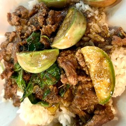 เขียวหวานผัดแห้ง เนื้อ