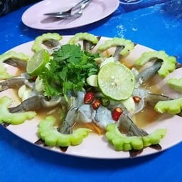 กุ้งแช่น้ำปลา