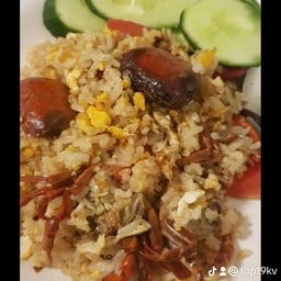 ข้าวผัดปูเค็ม