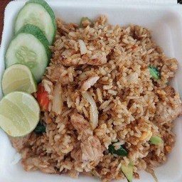 ข้าวผัด หมู ไข่ คน้า