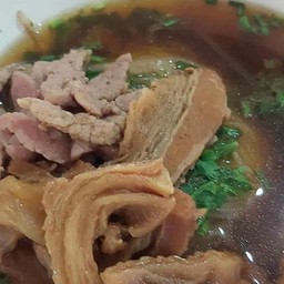 เส้นเล็ก เนื้อ สด เปื่อย