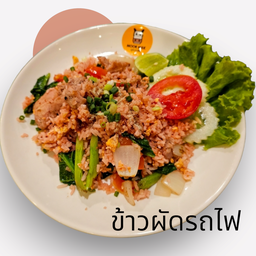 ข้าวผัดรถไฟหมู