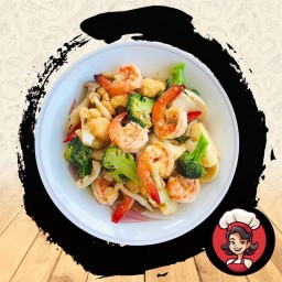 ผัดผักรวมกุ้ง (เป็นกับข้าว)