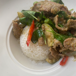 หมูผัดแกงเขียวหวาน*แห้ง*