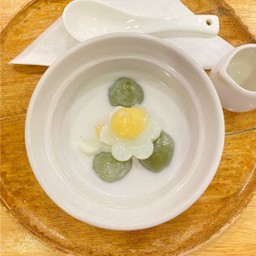 บัวลอยไส้ชาเขียว+ไข่หวาน