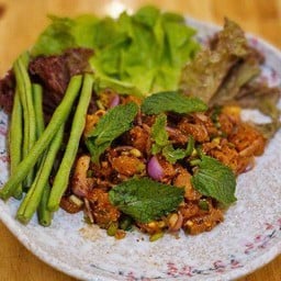 ก้อยแซลมอน แซ่บซีส