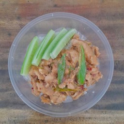 ข้าวพะแนงไก่