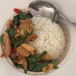 กะเพราไก่