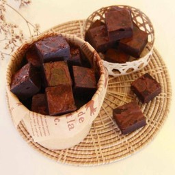 ฟัจด์บราวนี่คิวบ์ เข้มข้น ถัง 12ออนซ์