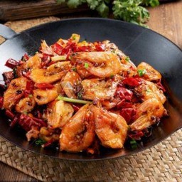 干锅基围虾 กุ้งผัดพริกแห้งหม้อไฟ