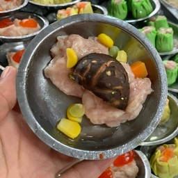 หมูเห็ดหอม