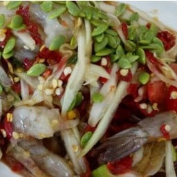 วัลนิสา ส้มตำ(อาหารอิสาน) ป้ายรถเมล์นวมินทร์42