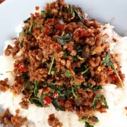 (อร่อยซ่ากับโค้ก) ข้าวกระเพราเนื้อ+โค้กถัง