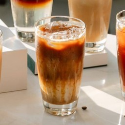 คาราเมลมัคคิอาโต้เย็น