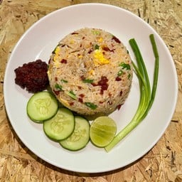 ข้าวผัดเนื้องบ