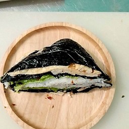 แซนวิชเต้าหู้สาหร่าย ใส่ไข่ Seaweed sandwich tofu & egg