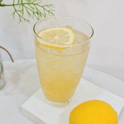 น้ำผึ้งมะนาวเย็น