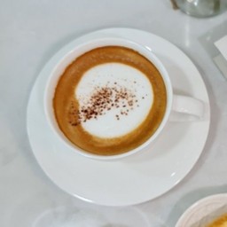 คาปูชิโน่ร้อน