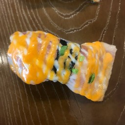 ซูชิเบคอนรมควันสไปซี่