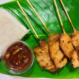 ชุดอิ่มแซ่บ หมูปิ้งโบราณ4ไม้ ข้าวเหนียว1ห่อ พร้อมน้ำจิ้มแจ่ว