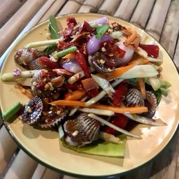 ยำหอยแครง