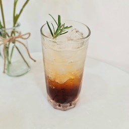 ชาดำพีชโซดา