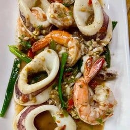 ทะเลผัดกะปิ