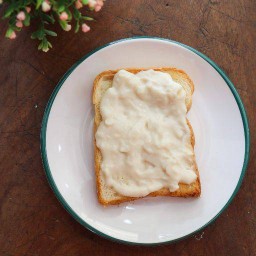 ปังปิ้งมะพร้าวอ่อนนมสด