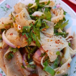 ลาบผ้าขี้ริ้ว