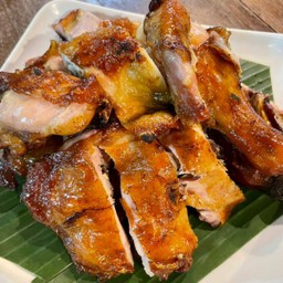 ไก่ย่างนมสด 1 ตัว.