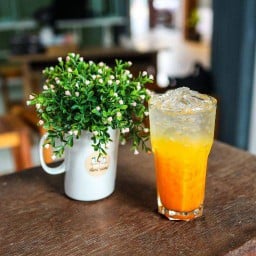 น้ำส้มเย็น