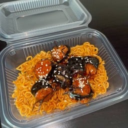 มาม่าเผ็ดไก่จ้อเคลือบซอสเกาหลี