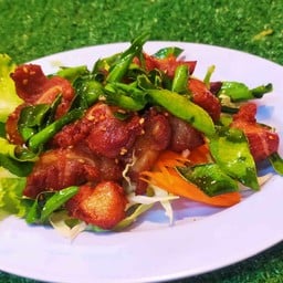 กระดูกอ่อนทอดใบมะกรูด