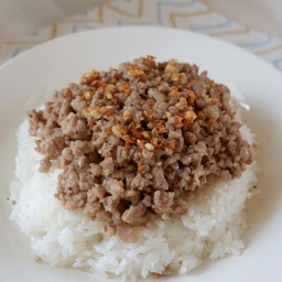 หมูสับกระเทียม