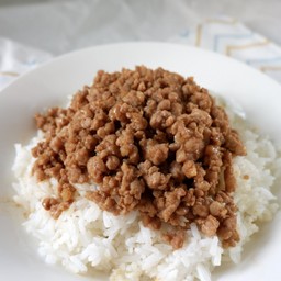 หมูสับผัดซีอิ๊ว