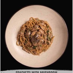 สปาเก็ตตี้เห็ดทรัฟเฟิล