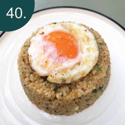 ข้าวผัดกระเทียม