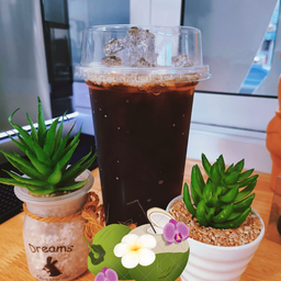 Black Coffee น้ำมะพร้าว