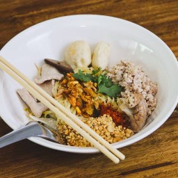 ก๋วยเตี๋ยวต้มยำ น้ำซุปรสเด็ด👍 รามอินทรา กม.6