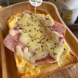 ปังปิ้งไส้กรอกชีส