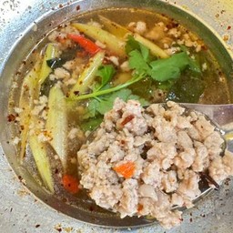 ต้มแซ่บหมูจุก