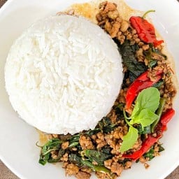 กะเพราอิ่มจัง/อาหารตามสั่ง
