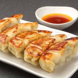 เกี๊ยวซ่าหมู