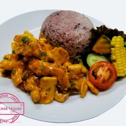 ข้าวสเต็กอกไก่ ผัดพริกเผา มันกุ้ง