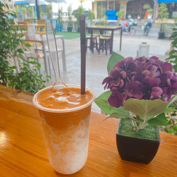 นมเหนียวชาเย็น