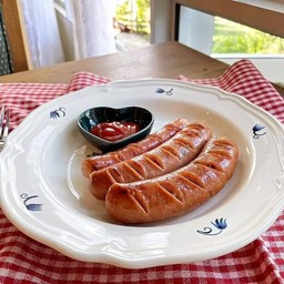 ไส้กรอกเยอรมันรวมพริก(หมู)