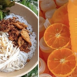 เส้นหมี่ไก่ฉีก&มาม่าเกาหลี ของทอด น้ำส้มคั้นสดแท้100%