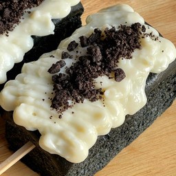 New!! คุกกี้แอนด์ครีม - ปังก้อนชาโคล ฮอกไกโดโอริโอ้