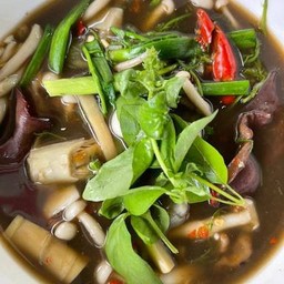แกงเห็ด.