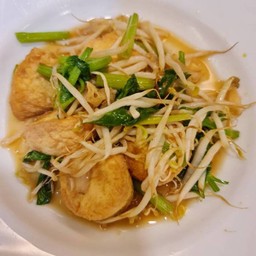 เต้าหู้ผัดถั่วงอกLM